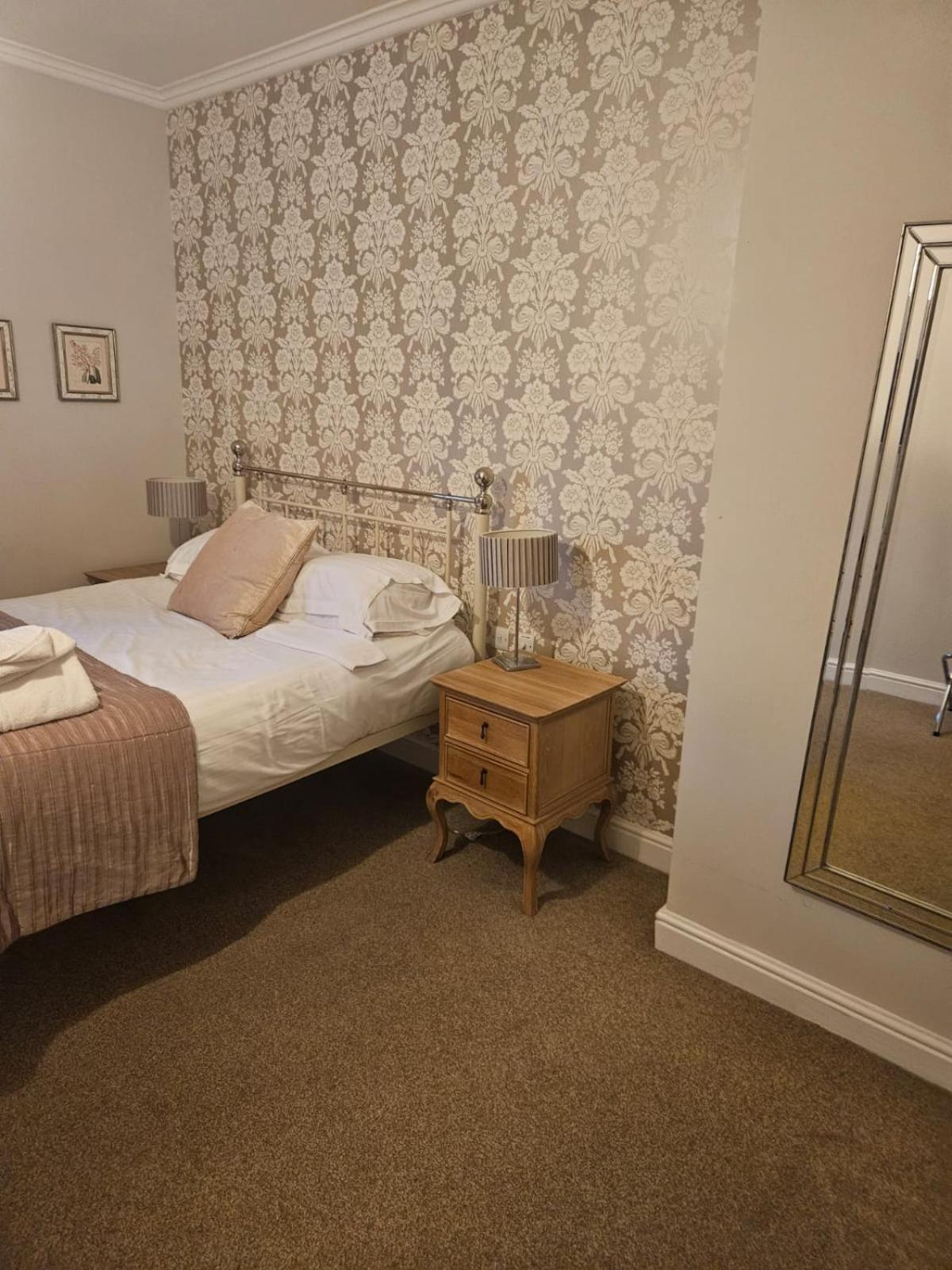 Hotel The Coach House