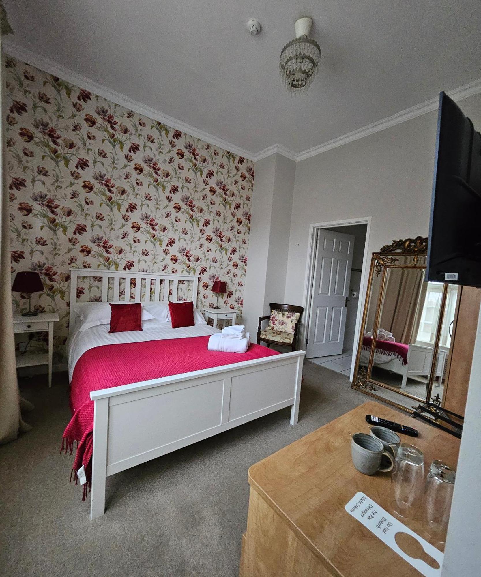 The Coach House Hotel 3*